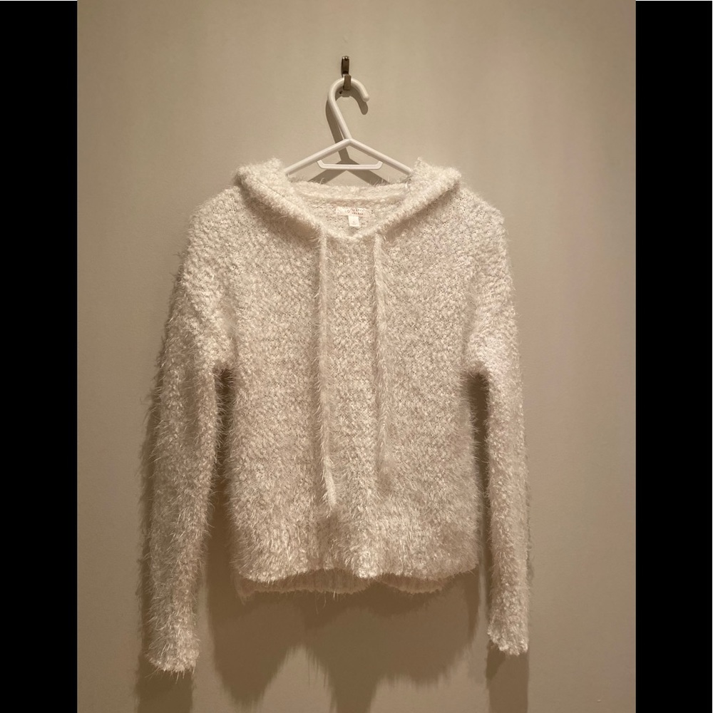 LC fluffy white sweater